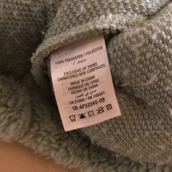 Ardene Shearling 1/2 Zip Pullover Size Large. - Picture 6 of 7